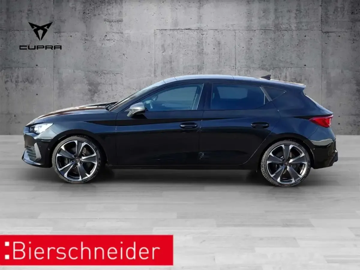 Gebraucht Cupra Leon VZ 300 PS (220 kW) 2024 Schwarz Limousine