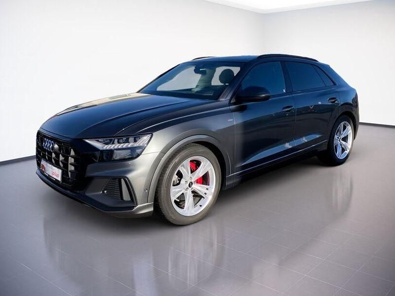Gebraucht Audi Q8 Ambiente 286 PS (210 kW) 2022 Daytonagrau perleffekt SUV