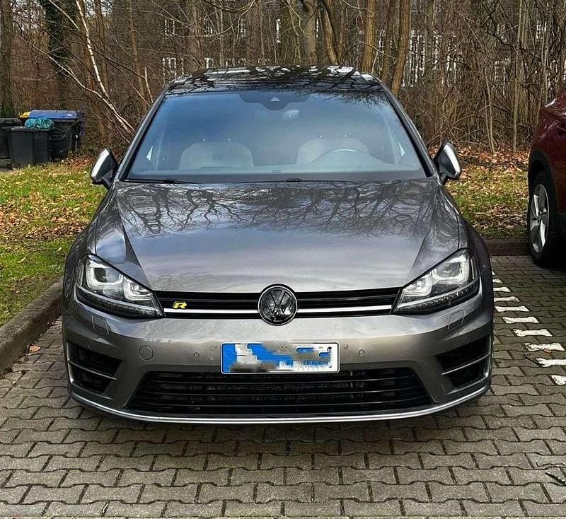 Grau Gebraucht 2016 VW Golf R Limousine | 17.999 € (Superpreis) - Bild 1/4