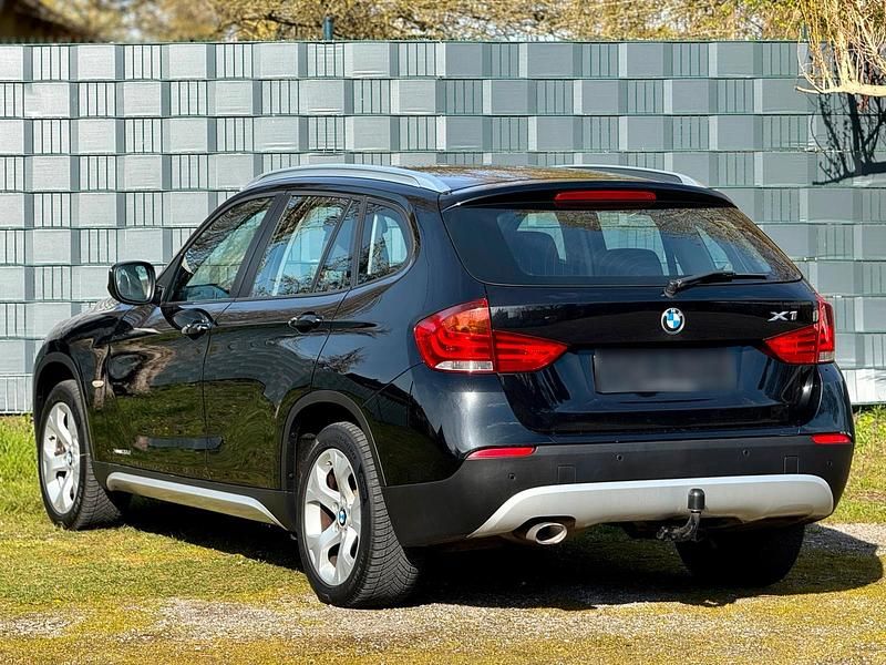 Gebraucht BMW X1 177 PS (130 kW) 2010 Schwarz SUV