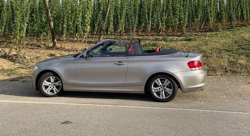 Gebraucht BMW 120 Cabriolet 170 PS (125 kW) 2008 Beige Cabrio