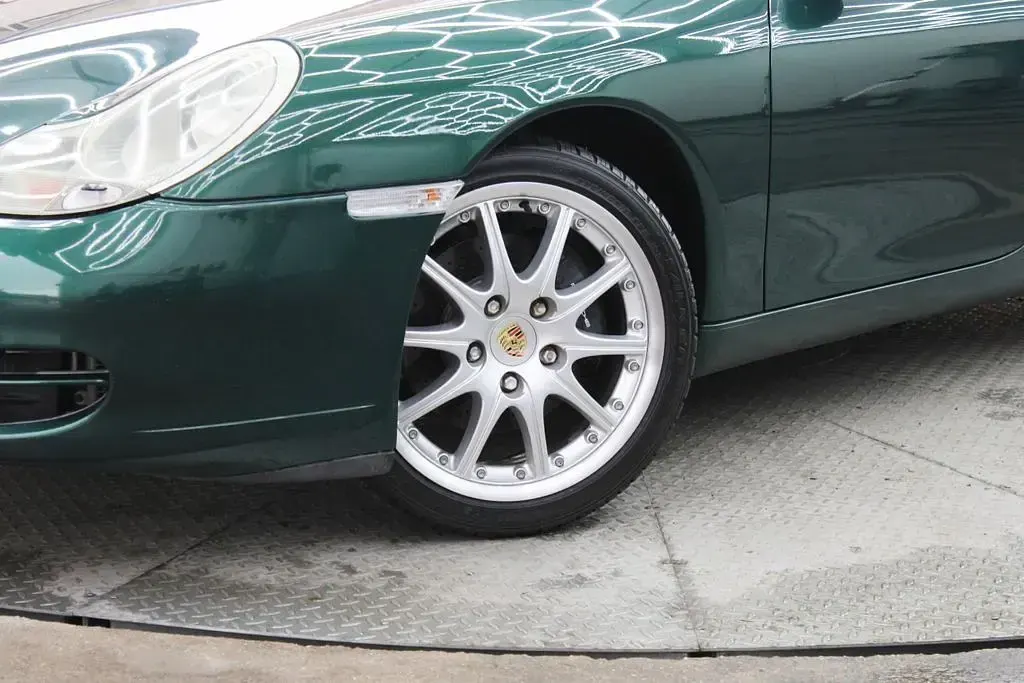 Gebraucht Porsche 911 Carrera Cabriolet 300 PS (220 kW) 2001 Grün Cabrio