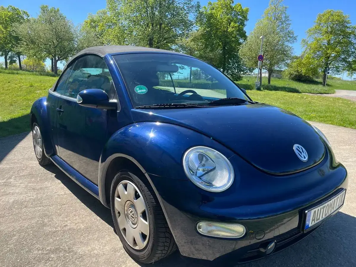 Gebraucht VW New Beetle Highline 116 PS (85 kW) 2003 Royal navy Kleinwagen