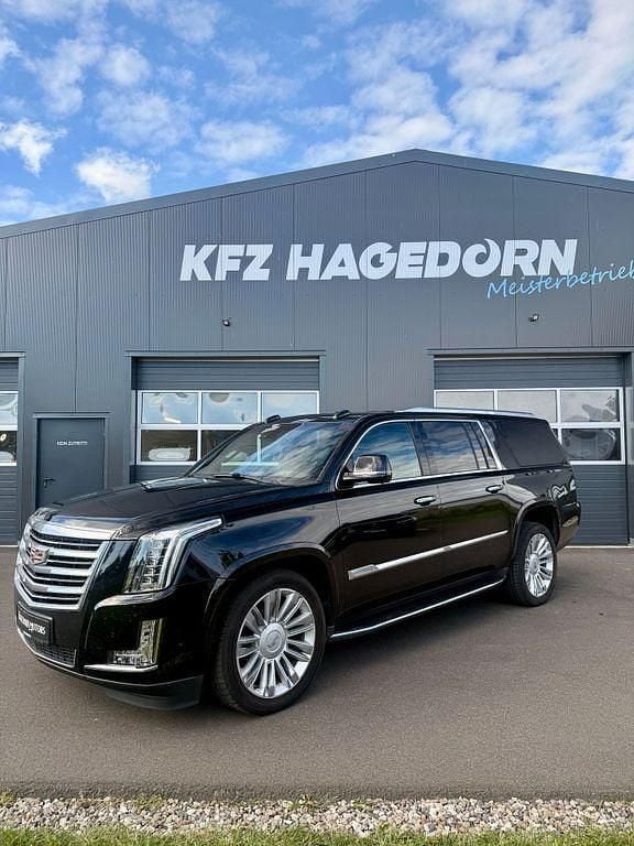 Schwarz Gebraucht 2018 Cadillac Escalade SUV | 48.900 € (Fairer Preis) - Bild 1/4
