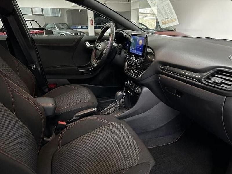 Gebraucht Ford Puma 125 PS (91 kW) 2024 Solarsilber SUV