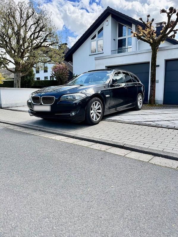 Second-hand BMW 530 Performance 258 CP (189 kW) 2010 Negru Break