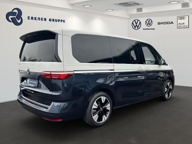 Neu VW Multivan 150 PS (110 kW) 2026 Candyweiß/ starlight blue metal Van / Kleinbus