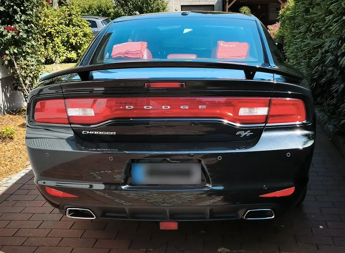 Gebraucht Dodge Charger 375 PS (275 kW) 2011 Schwarz Limousine