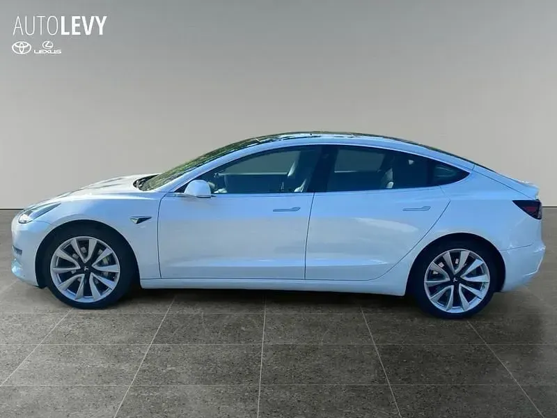 Usata Tesla Model 3 350 kW (476 CV) 2019 Bianco Berlina