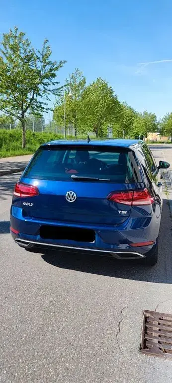 Gebraucht VW Golf VII Sound 110 PS (80 kW) 2017 Blau Limousine
