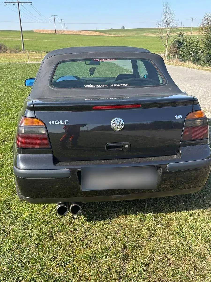 Gebraucht VW Golf Highline 101 PS (74 kW) 1999 Schwarz Cabrio
