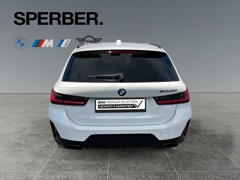 Używany BMW M340 Performance 340 KM (250 kW) 2025 Biały Sedan/Limuzyna