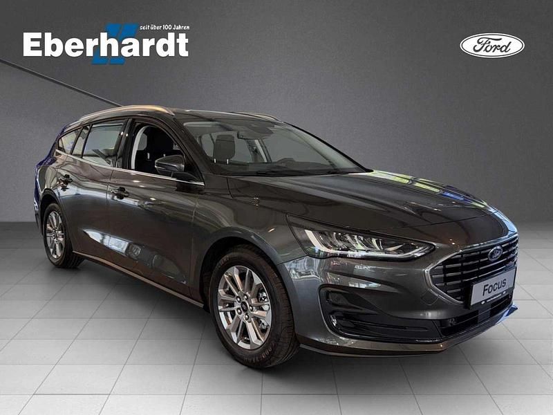 Gebraucht Ford Focus Titanium 125 PS (91 kW) 2025 Grau