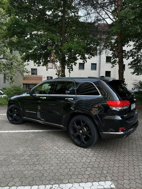 Gebraucht Jeep Grand Cherokee Summit 250 PS (183 kW) 2013 Schwarz SUV