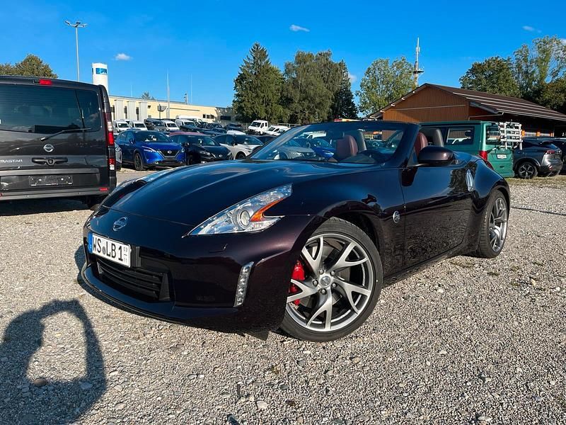 Schwarz Gebraucht 2014 Nissan 370Z Cabrio | 29.990 € - Bild 1/4