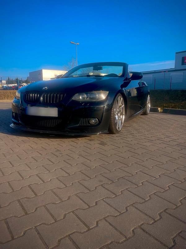 Gebraucht BMW 335 Cabriolet 306 PS (225 kW) 2009 Schwarz Cabrio