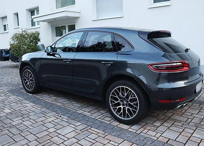 Gebraucht Porsche Macan S 258 PS (189 kW) 2016 Grau SUV