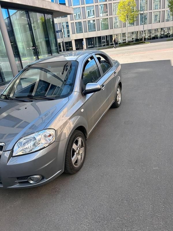 Second-hand Chevrolet Aveo 93 CP (68 kW) 2009 Gri Berlinǎ
