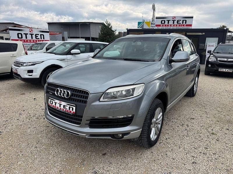 Grau Gebraucht 2008 Audi Q7 Design SUV | 7.490 € (Superpreis) - Bild 1/4