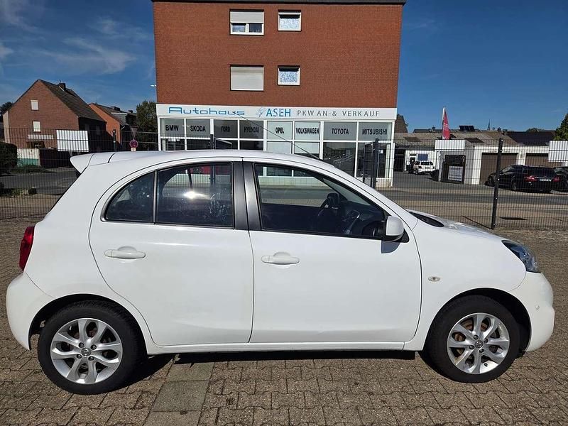 Gebraucht Nissan Micra Acenta 98 PS (72 kW) 2015 Weiß Kleinwagen