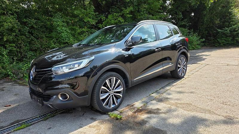 Schwarz Gebraucht 2019 Renault Kadjar Bose Edition SUV | 14.990 € (Guter Preis) - Bild 1/4