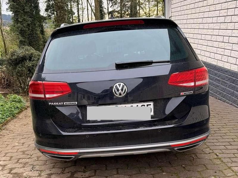 Gebraucht VW Passat Alltrack 272 PS (200 kW) 2019 Schwarz Kombi