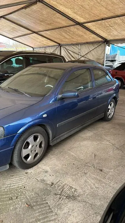 Gebraucht Opel Astra Sport 84 PS (61 kW) 2003 Blau Limousine