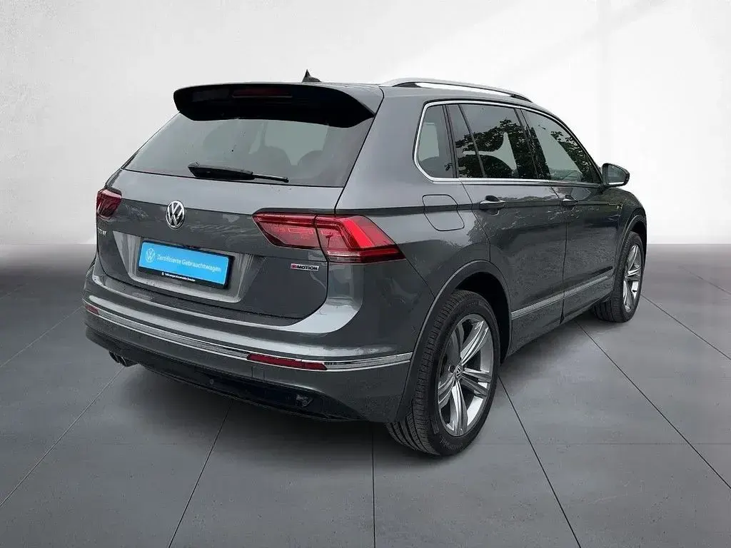 Gebraucht VW Tiguan Highline 190 PS (139 kW) 2020 Grau SUV