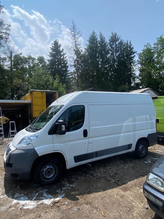 Weiß Gebraucht 2011 Citroën Jumper Van / Kleinbus | 6.500 € (Superpreis) - Bild 1/4