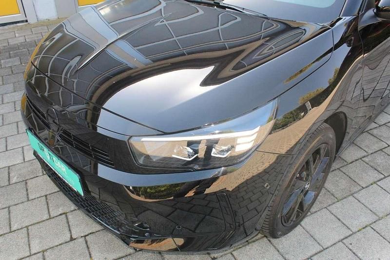 Gebraucht Opel Corsa 101 PS (74 kW) 2024 Lackierung schwarz perla nera/ Kleinwagen