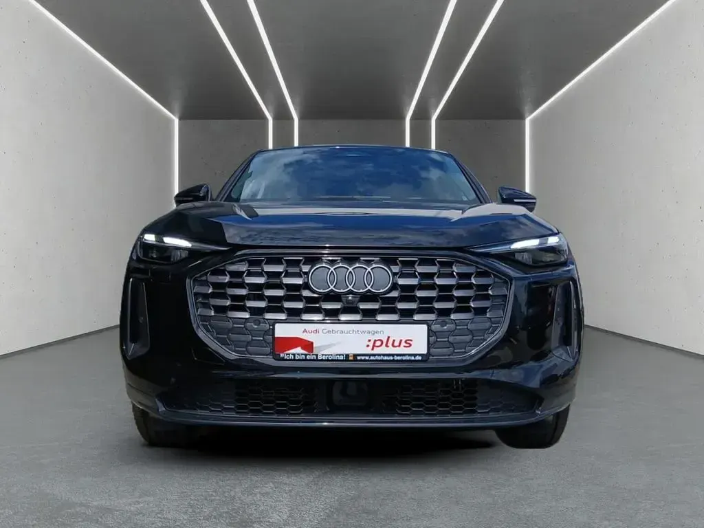 Gebraucht Audi Q5 Sportback Sport 204 PS (150 kW) 2025 Mythosschwarz metallic SUV