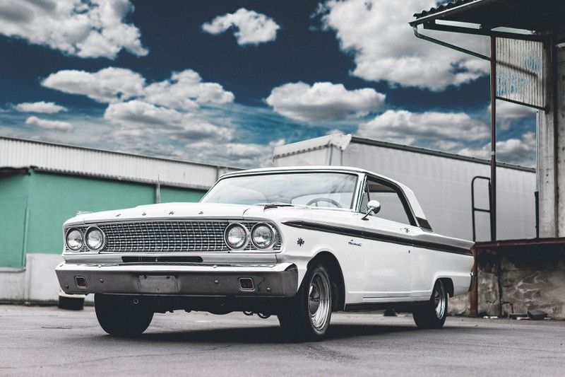 Weiß Gebraucht 1963 Ford Fairlane Coupé | 18.500 € - Bild 1/4