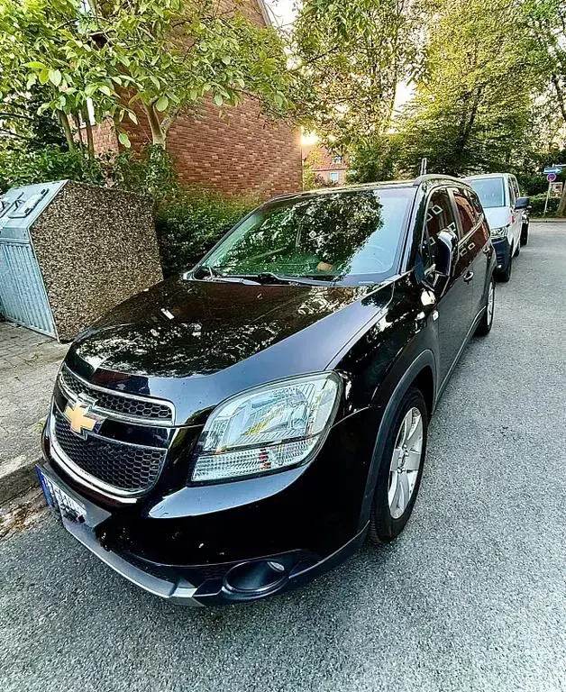 Gebraucht Chevrolet Orlando LTZ 163 PS (119 kW) 2012 Schwarz Van / Kleinbus
