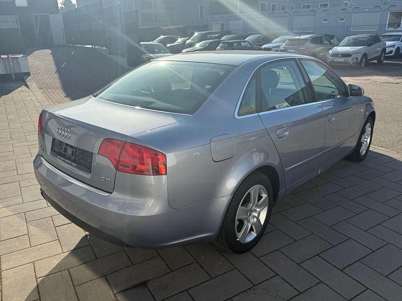 Gebraucht Audi A4 Comfort 131 PS (96 kW) 2006 Silber Limousine