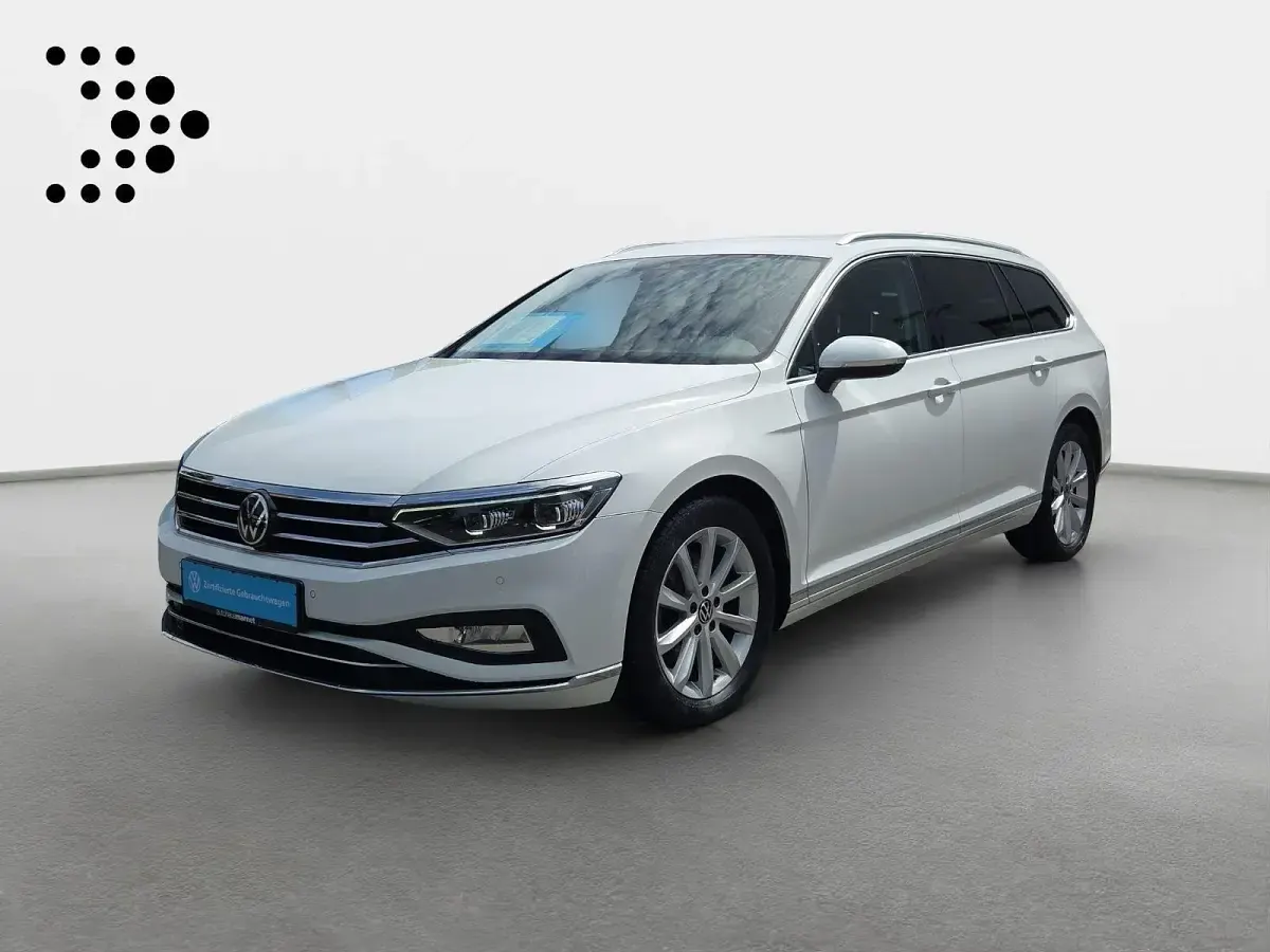 Gebraucht VW Passat Elegance 150 PS (110 kW) 2021 Weiß Kombi