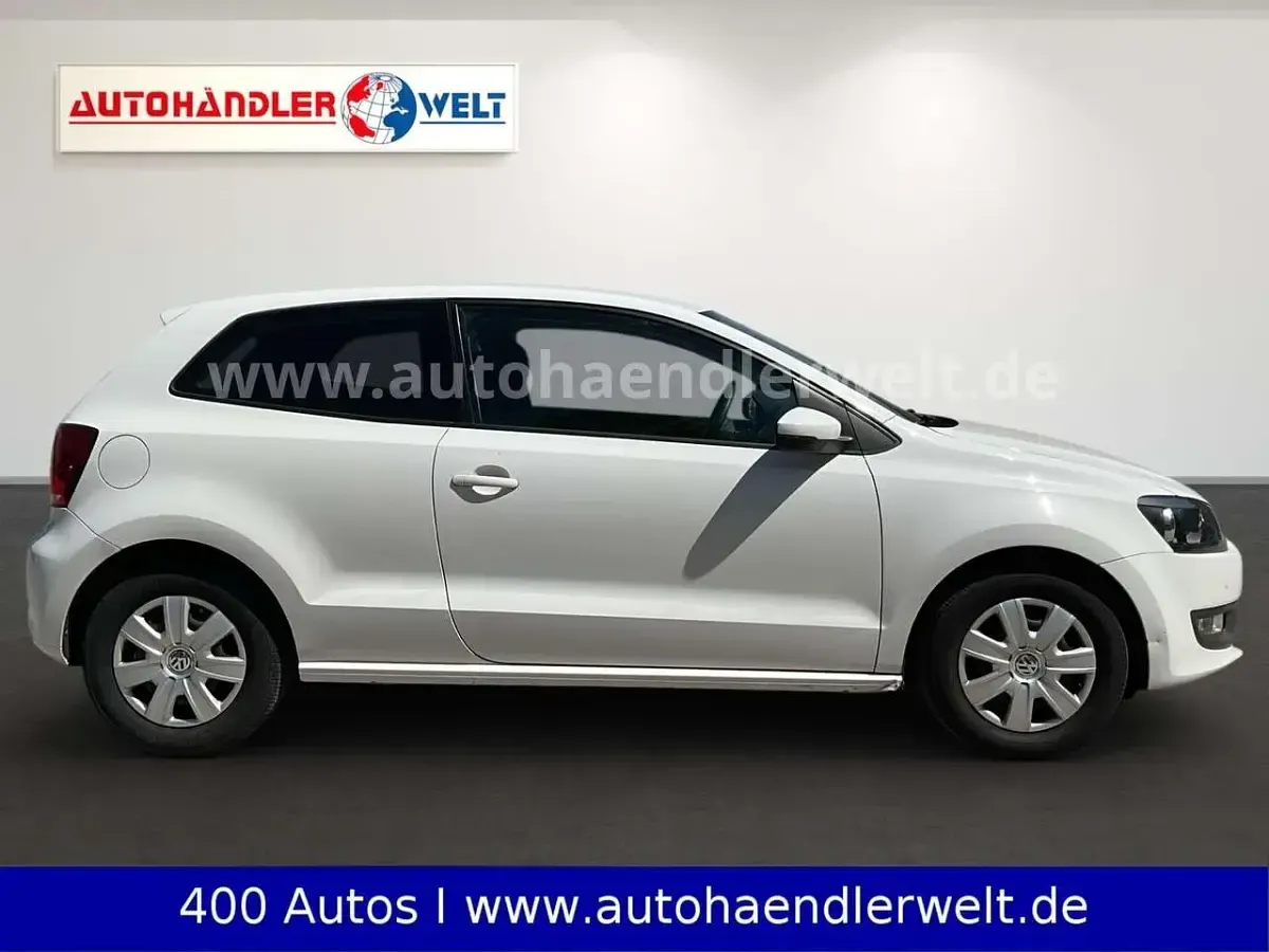 Gebraucht VW Polo 69 PS (50 kW) 2012 Weiss Kleinwagen