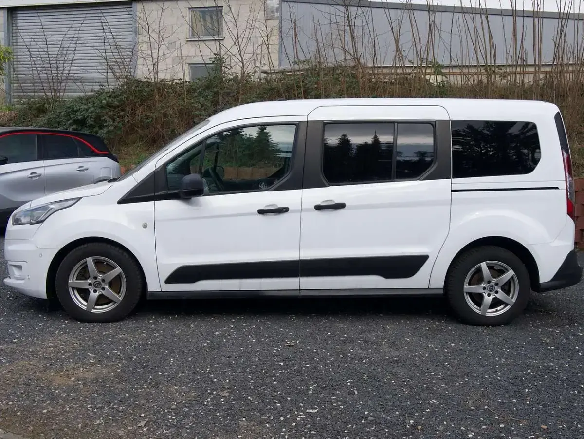 Gebraucht Ford Transit Custom 101 PS (74 kW) 2019 Frozen white Kombi