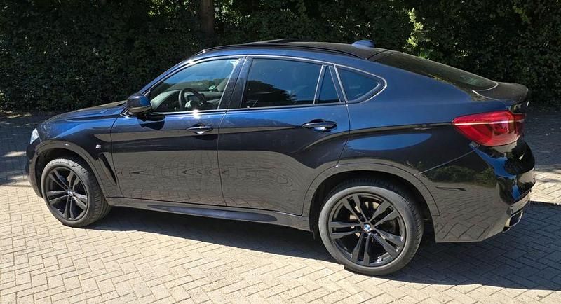 Schwarz Gebraucht 2019 BMW X6 M Sport SUV | 34.990 € (Fairer Preis) - Bild 1/4