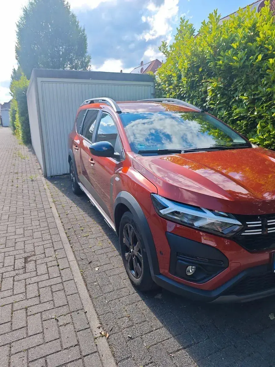 Gebraucht Dacia Jogger Extreme 110 PS (80 kW) 2023 Orange Van / Kleinbus