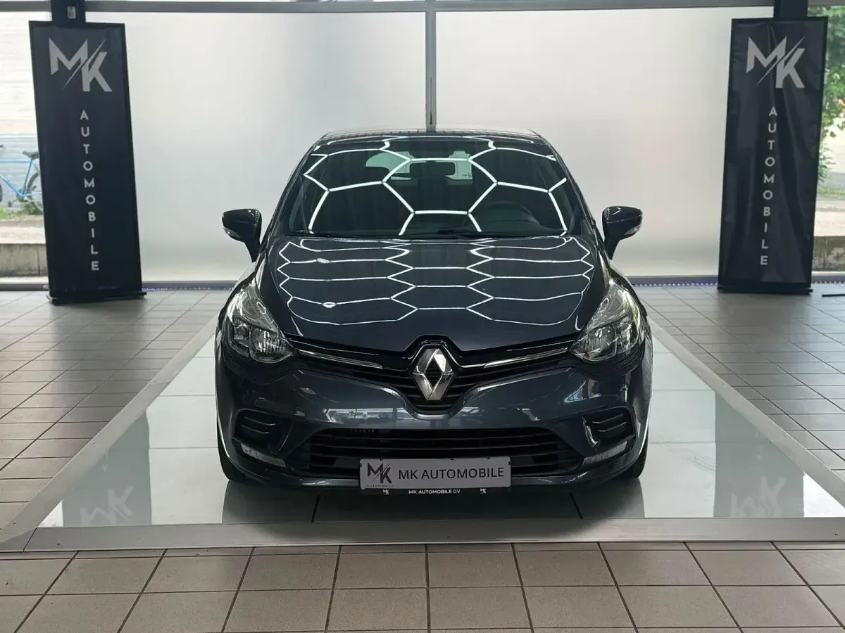 Gebraucht Renault Clio IV 76 PS (55 kW) 2019 Grau Kleinwagen