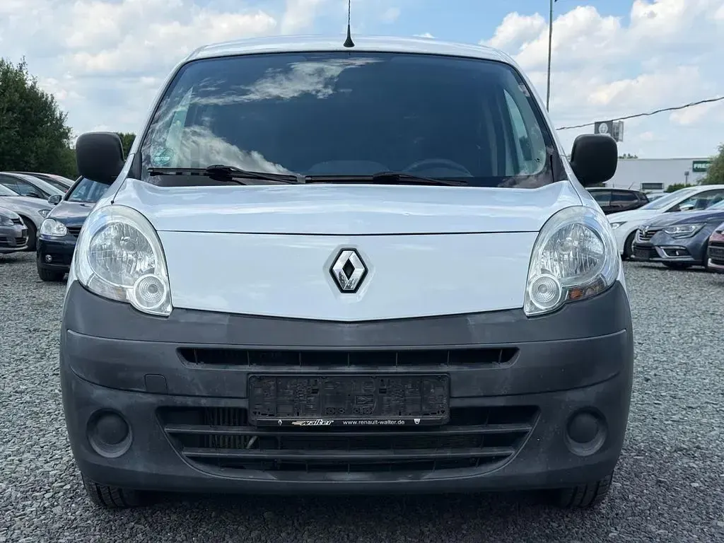 Gebraucht Renault Kangoo Basis 68 PS (50 kW) 2011 Weiß Van / Kleinbus