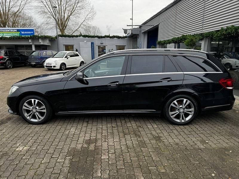 Gebraucht Mercedes E200 136 PS (100 kW) 2014 Schwarz Kombi