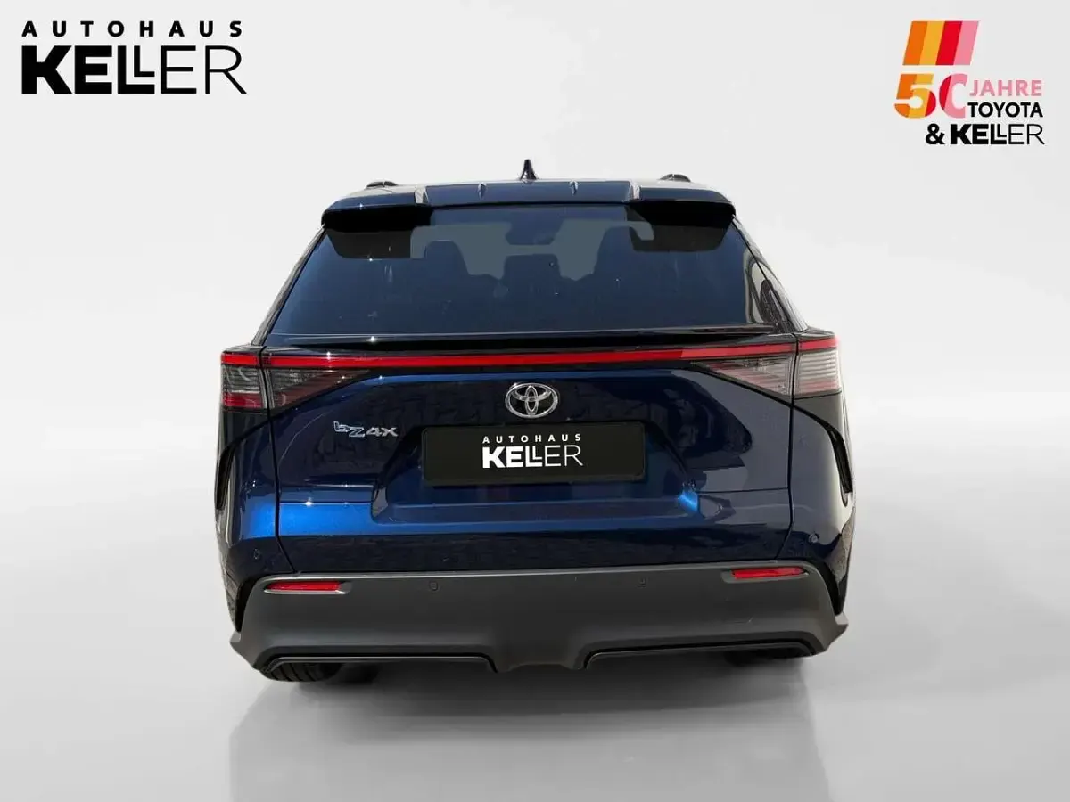 Gebraucht Toyota bZ4X Basis 150 kW (204 PS) 2023 Blau SUV