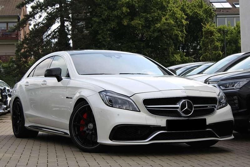 Diamantweiß bright Gebraucht 2011 Mercedes CLS63 AMG AMG Coupé | 32.999 € (Fairer Preis) - Bild 1/4