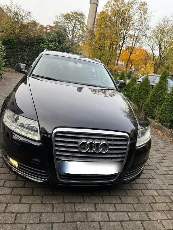 Schwarz Gebraucht 2011 Audi A6 Kombi | 3.900 € (Fairer Preis) - Bild 1/4