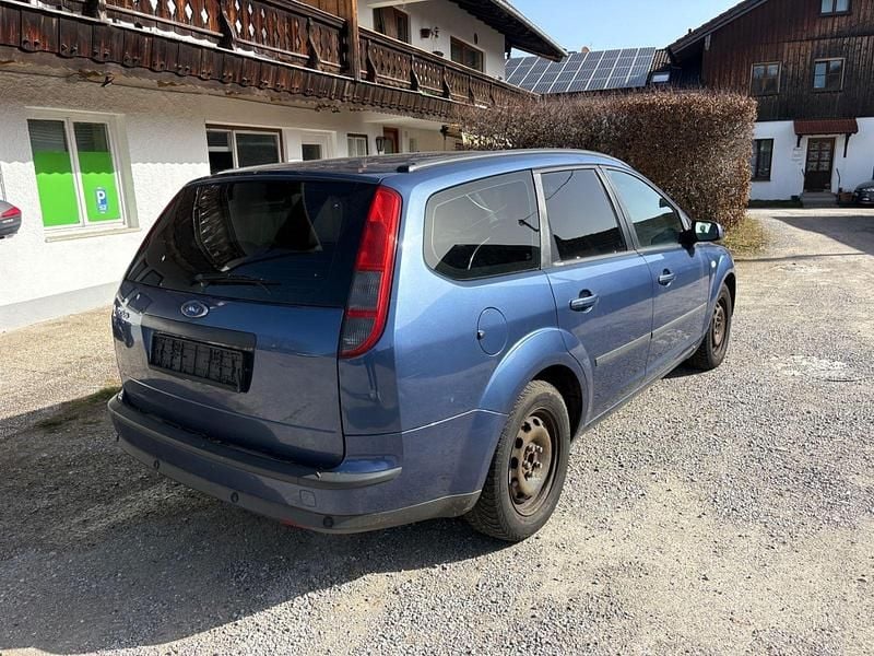 Gebraucht Ford Focus Sport 109 PS (80 kW) 2005 Kombi
