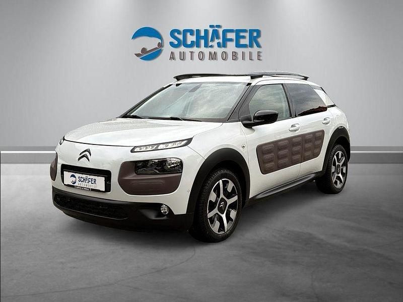 Weiß Gebraucht 2015 Citroën C4 Cactus Shine Edition Kleinwagen | 8.950 € (Guter Preis) - Bild 1/4