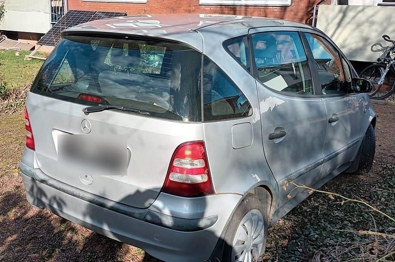 Gebraucht Mercedes A160 102 PS (75 kW) 2001 Silber Van / Kleinbus