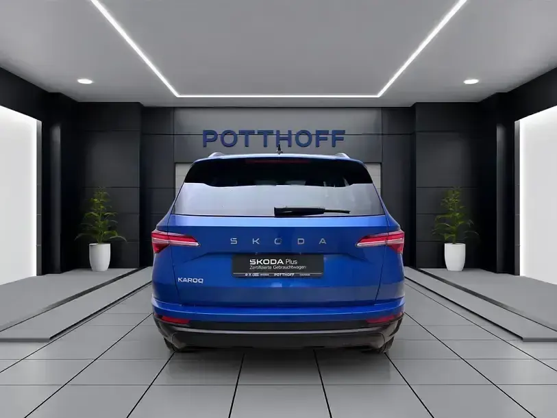 Gebraucht Skoda Karoq Selection 150 PS (110 kW) 2024 Blau SUV