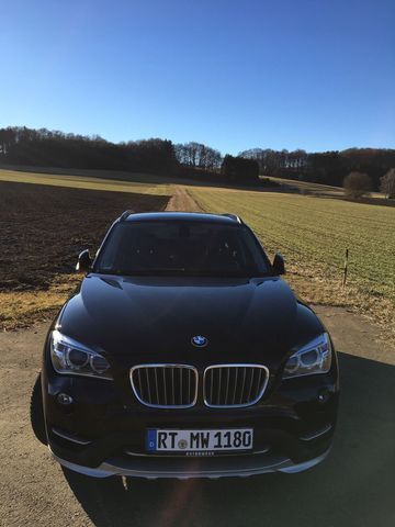 Gebraucht BMW X1 194 PS (142 kW) 2014 Schwarz metallic SUV